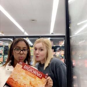 Meet your Posher, Amelia